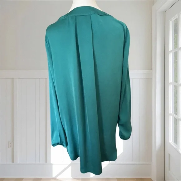 APT. 9 Women's Teal Lucky Shot Embellished V-Neck Satin Blouse Top Size Medium - Picture 6 of 15